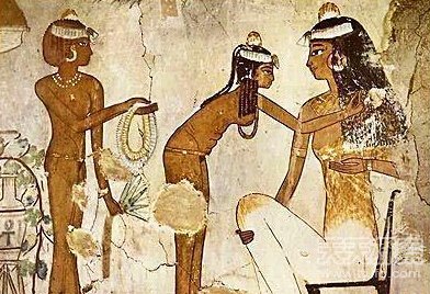 古代女子奇葩避孕方法 堪比酷刑(12)