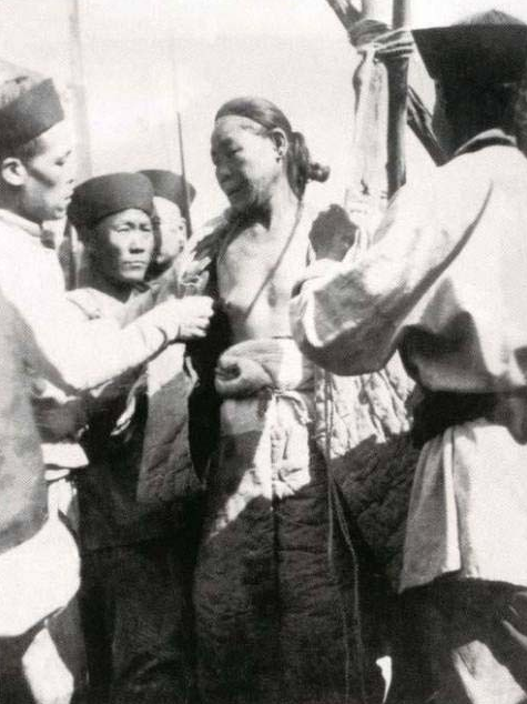 古代骇人极刑<em>凌迟</em>处死 真实刑场实拍(1)_历史要
