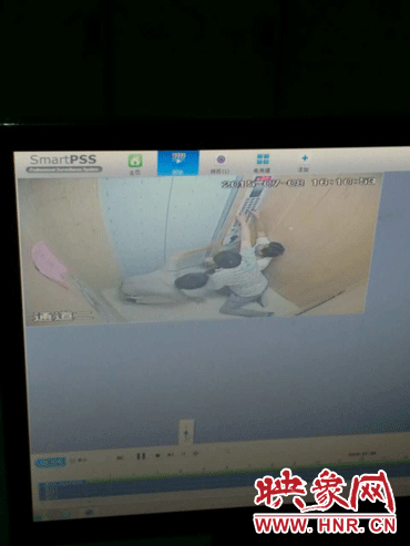 郑州一电梯32层直坠19楼致1人大便失禁