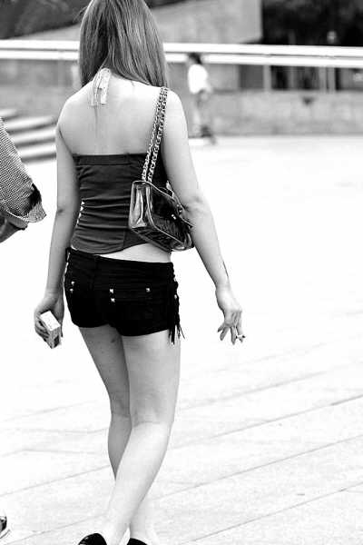 北京西单街头穿着<em>暴露</em>的<em>女孩</em>。 _百姓民生 _光