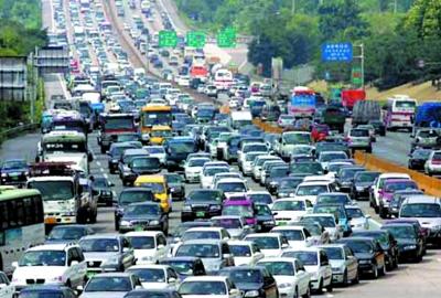 外国人围观中国春运:家让中国人不畏艰难(4)