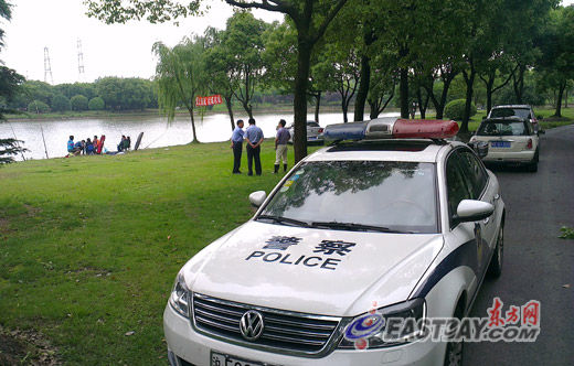 浦东曹路一鱼塘漂起两具<em>女尸</em> 姐妹双双<em>溺亡</em>[图