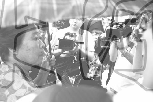 谈王书金案:公诉方鸡蛋里挑骨头(1)_案件<em>快递</em> 