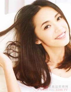 文章出轨姚晨躺枪遭骂 下来该是姚明姚贝娜?(