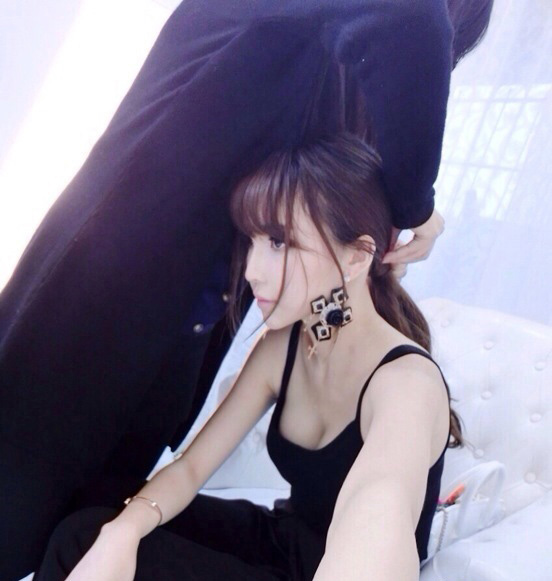 北舞校花美貌惊人 一字马了得被赞<em>长腿</em>萌妹(图