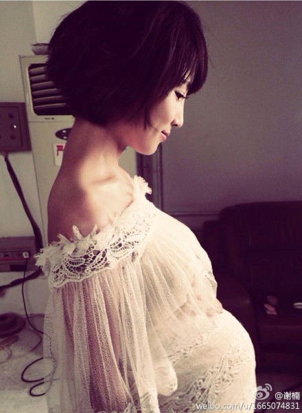 谢楠今日产子晒宝宝照 曾暗示怀双胞胎(3)_法治