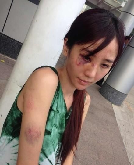 广西美女演员被<em>家暴</em> 因拒弃财产和<em>子女</em>抚养权