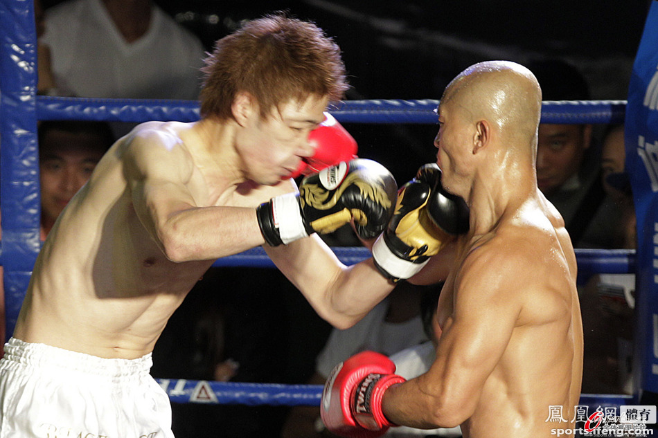 武僧一龙首战香港 一回合疯狂KO日本拳王(6)_