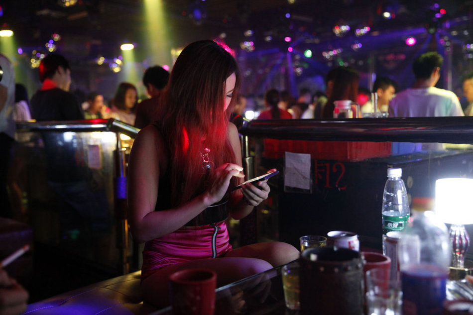 酒吧舞女的日与夜﹕我不是<em>坏女孩</em>(组图)(15)_图