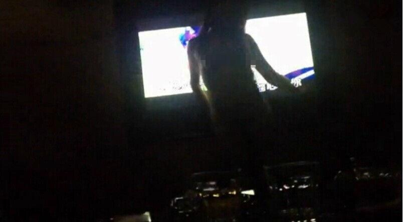 网曝内地色情K<em>TV照片</em> 男女赤身裸体网友求视