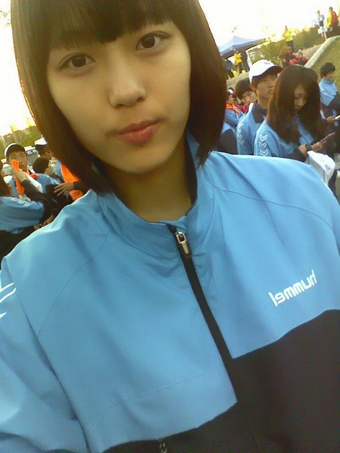 健身女神自拍晒八块腹肌 那些年追过的健身女