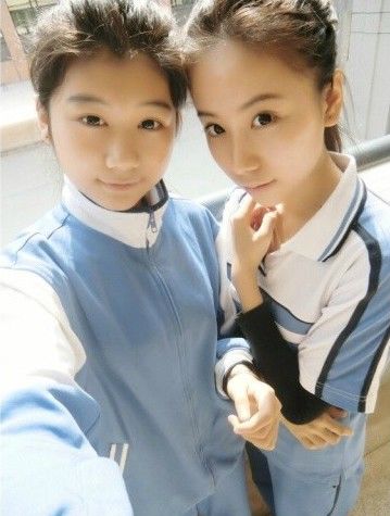 厦门最美校服女生走红 保送上海高校(组图)(1