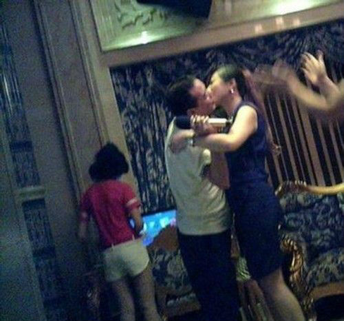 <em>福州</em>不雅照官员被开除党籍并撤职 _法治频道 