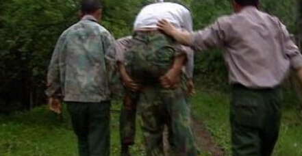 惊人!东北一农民自曝连续三夜伺候美女外星人 惊人!东北一农民自曝连续三夜伺候美女外星人
