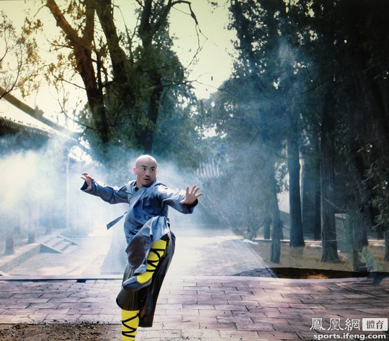 一龙练功旧照曝光 厮杀对手到对战世界一线拳