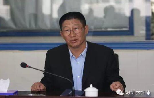  蒋尊玉 曾向市民荐书 豪宅只有少儿不宜读本_