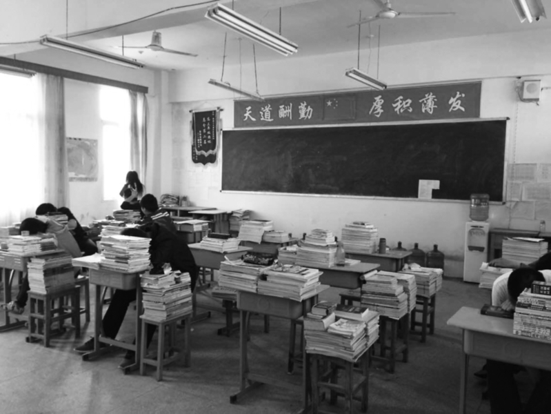 17名高中生参观高职学校直接被录取 无法参加