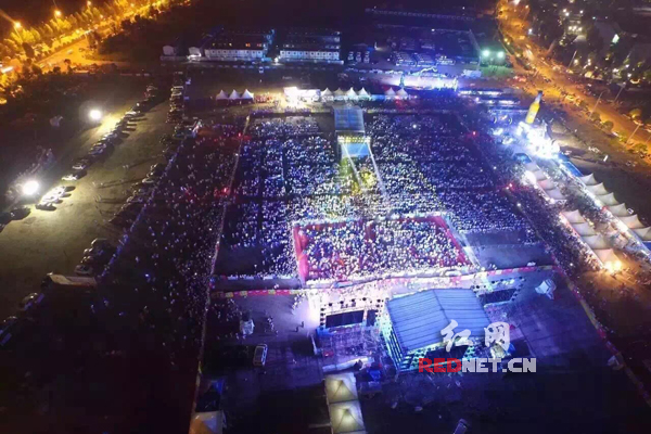 2015第4届长沙哈啤音乐节落幕 8万人次成最嗨