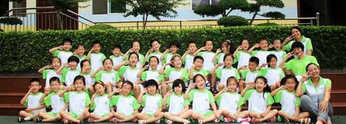 幼儿园创意毕业照,有意思!以后咱家孩子毕业就