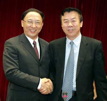 刘鹏接替袁伟民担任国家体育总局局长