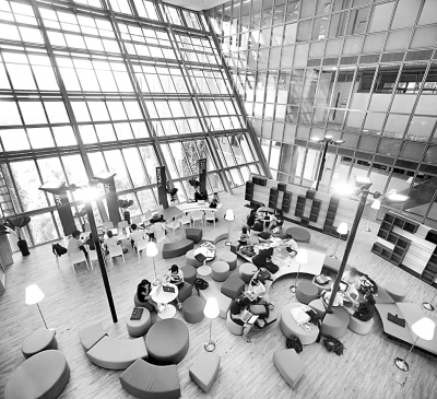 ������㡢����Զ