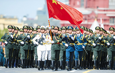 习近平出席俄罗斯纪念卫国战争胜利七十周年庆