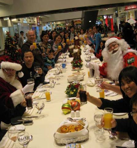 家庭收入分配图_居民收入_香港中等家庭收入