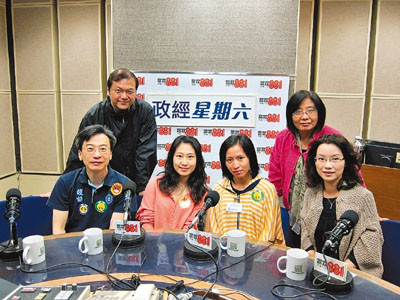 香港公立医院遭护士荒 病人<em>换尿片</em>等4小时 _