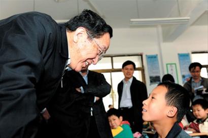 小学教师资格证_上海小学教师收入