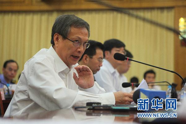 国家海洋局海洋环境保护司司长李晓明在介绍情