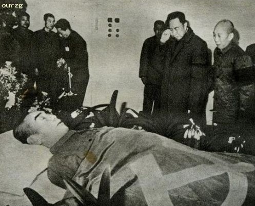 1976年周总理追悼会罕见照片