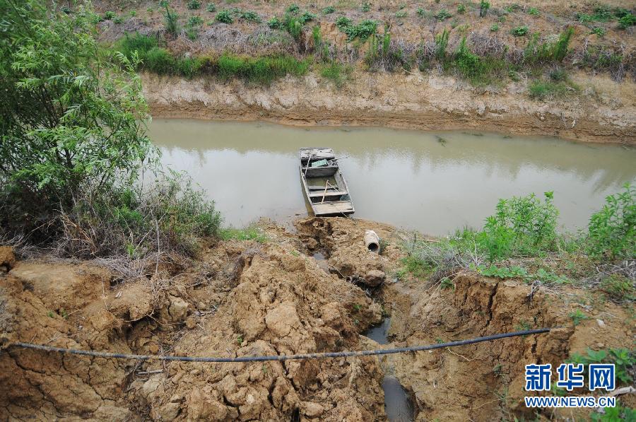 江苏淮北旱情严重 淮河水位直逼历史最低