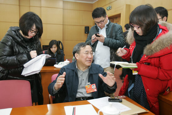 教育界政协委员谈异地高考回归全国统招或是方