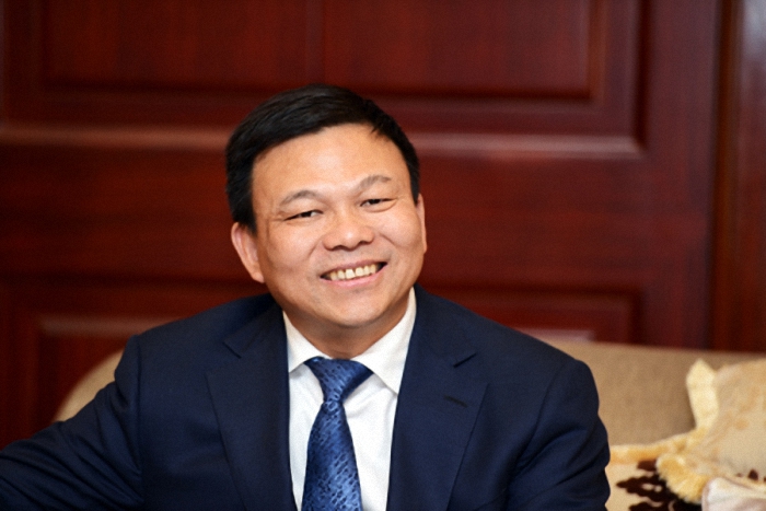 人大代表建议修改<em>法定婚龄</em> 专家:没到非改不可
