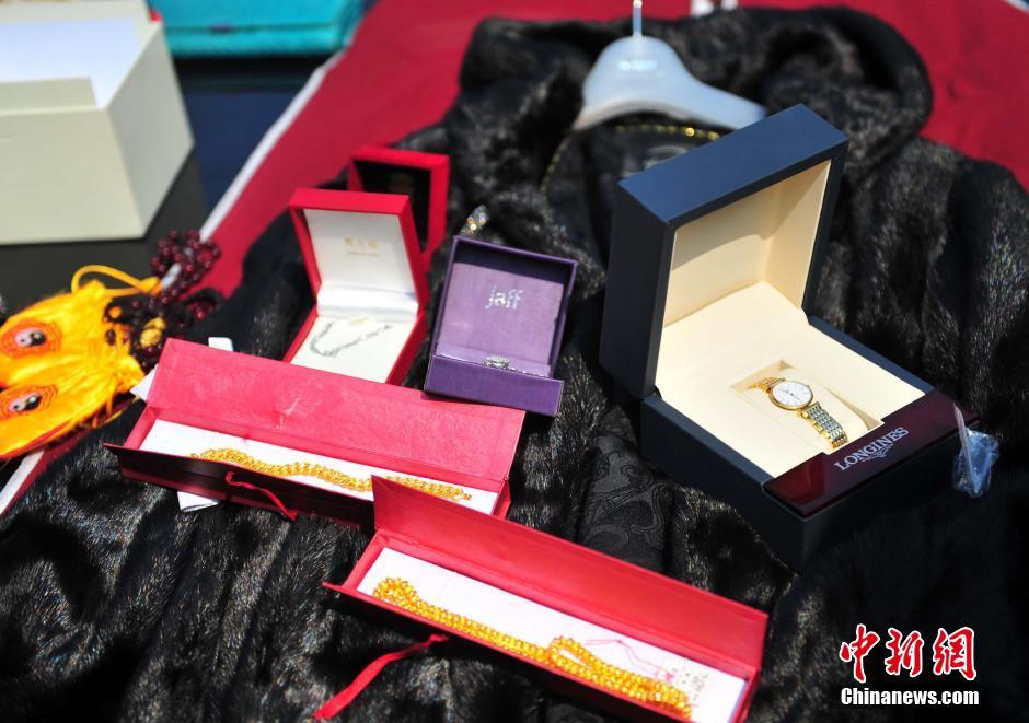 沈阳警方破获一起利用封建迷信诈骗案(4)