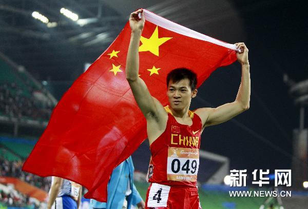 揭秘超神秘飞人劳义 今晚参加4×100米接力赛