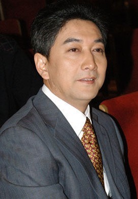 央视当红主持工资全曝光:水均益最高 体育主持