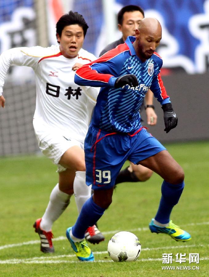 阿内尔卡亮相上海申花与上海东亚足球义赛(图