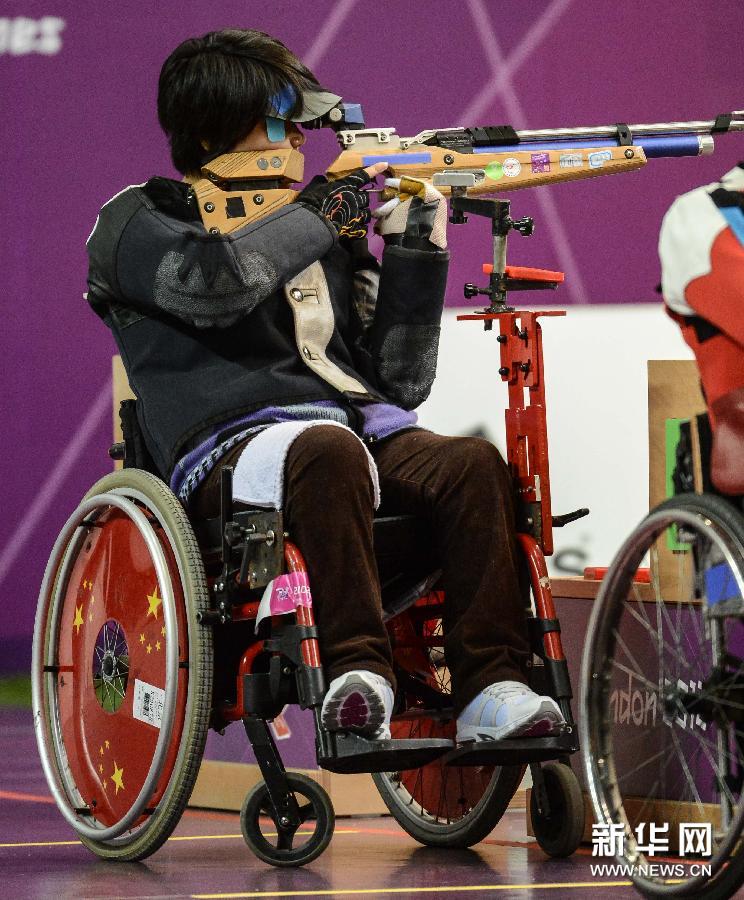 中国选手张翠平夺得残奥会首金[高清](1)