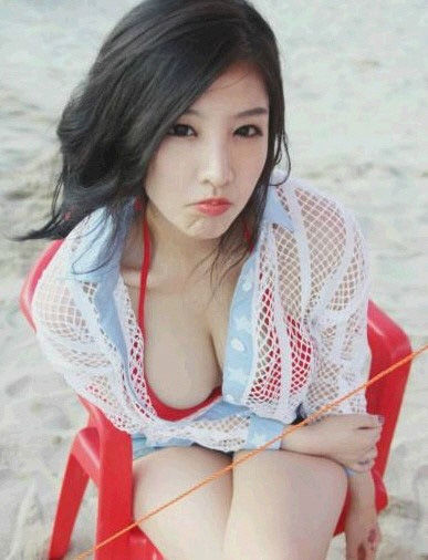 韩国<em>游戏女</em>主播私照曝光低胸装最抢镜(9)_要点