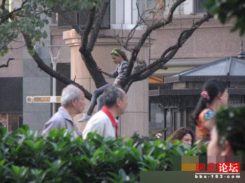 老外的素质也不咋地 看多了想吐(27)