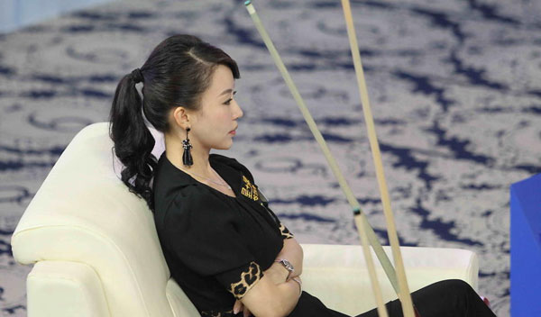 九球玉女潘晓婷绝美出战 气场高贵冷艳(图)(15