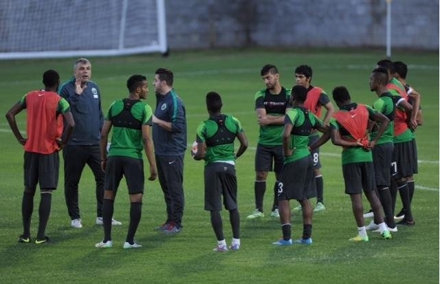 沙特男足澳洲封闭训练(2)