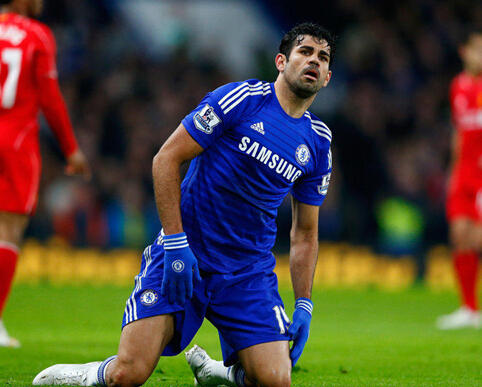 科斯塔<em>扣眼</em>+踩踏单挑利物浦 恶意犯规获穆帅赏