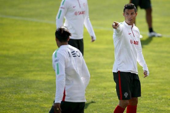 巴媒曝巴黎1.5亿欧元求购C罗 皇马或明年放行