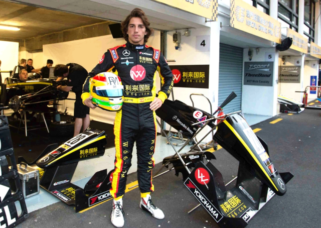 澳门F3完美落幕 利来国际车手罗伯特马里第四