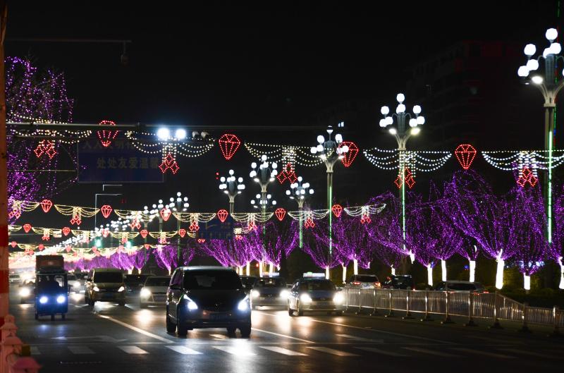 Lantern fairs held to greet Spring Festival in Shandong
