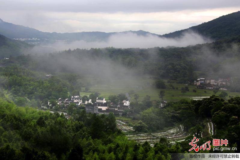 Amazing scenery of fairyland-like Tachuan in E China’s Anhui