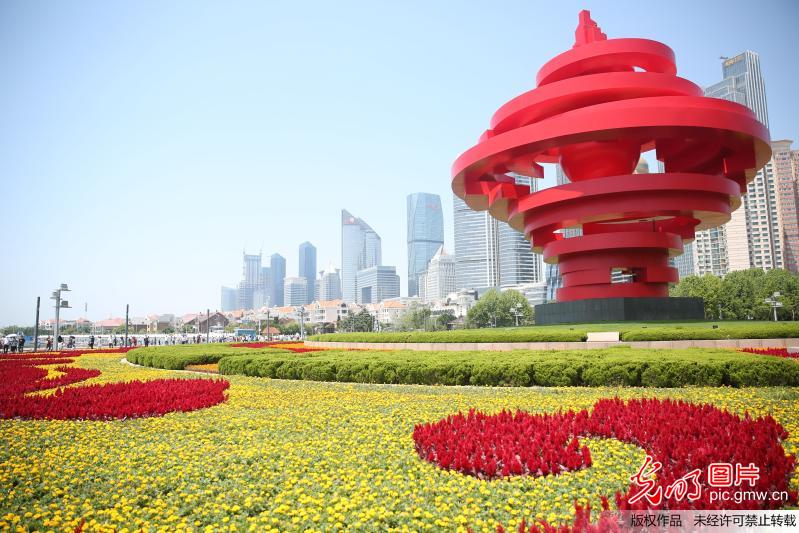 Qingdao decorated with flowers to celebrate upcoming SCO Summit