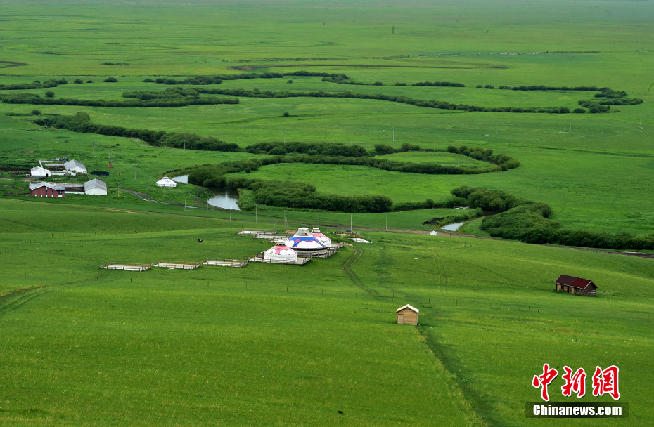 Picturesque scenery of grassland in N China’s Inner Mongolia
